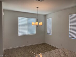 1639 Dire Wolf Ave in North Las Vegas, NV - Building Photo - Building Photo