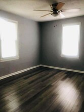 8605 Highland Ave in Kansas City, MO - Building Photo - Building Photo