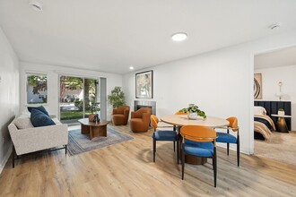 ReNew on James in Kent, WA - Foto de edificio - Building Photo
