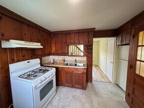 400 Willow St in Vestal, NY - Building Photo - Building Photo