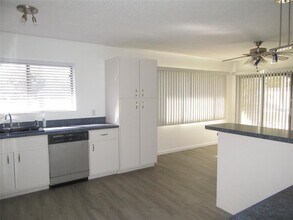 20224 Tappan Zee Dr in Port Charlotte, FL - Building Photo - Building Photo