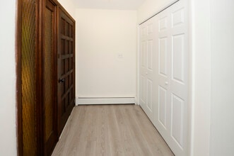 8 Harris Ave in Stanhope, NJ - Building Photo - Building Photo
