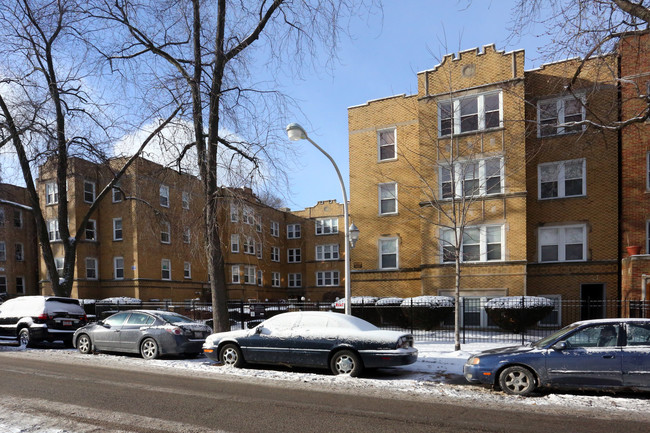 Richmond Tower Apartments in Chicago, IL - Foto de edificio - Building Photo