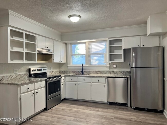 821 Cove St in Green Cove Springs, FL - Building Photo - Building Photo