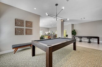 Horizon Ridge Apartments in Henderson, NV - Building Photo - Building Photo