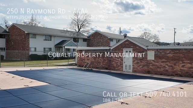 property at 250 N Raymond Rd