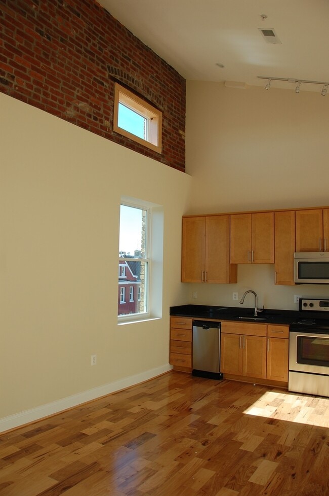 property at 1319 Park Rd NW