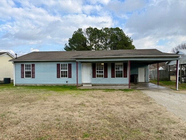 205 N 18th Ave in Paragould, AR - Building Photo - Building Photo