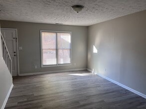 941 Odom Dr in Fayetteville, NC - Building Photo - Building Photo