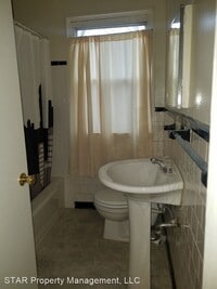 4707 Wrenwood Ave photo'