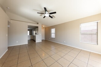 11959 W Berkeley Rd in Avondale, AZ - Building Photo - Building Photo