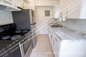 1505 SW 2nd St in Fort Lauderdale, FL - Building Photo - Building Photo