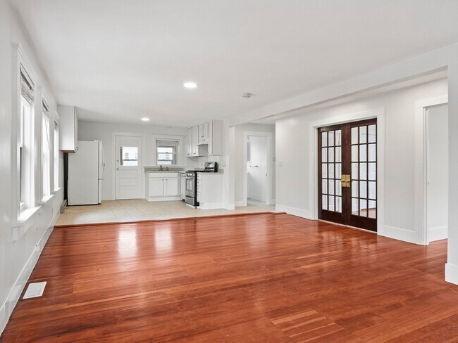 17 Bradford St in Concord, MA - Building Photo - Building Photo
