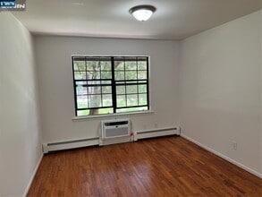 244 Collignon Way in River Vale, NJ - Building Photo - Building Photo