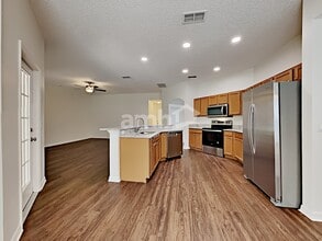 1921 Darlin Cir in Orlando, FL - Building Photo - Building Photo