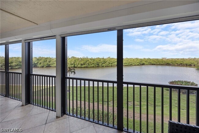 property at 15 Bluebill Ave