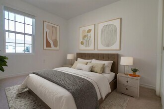 8445 Lunar Skye St in Sarasota, FL - Building Photo - Building Photo