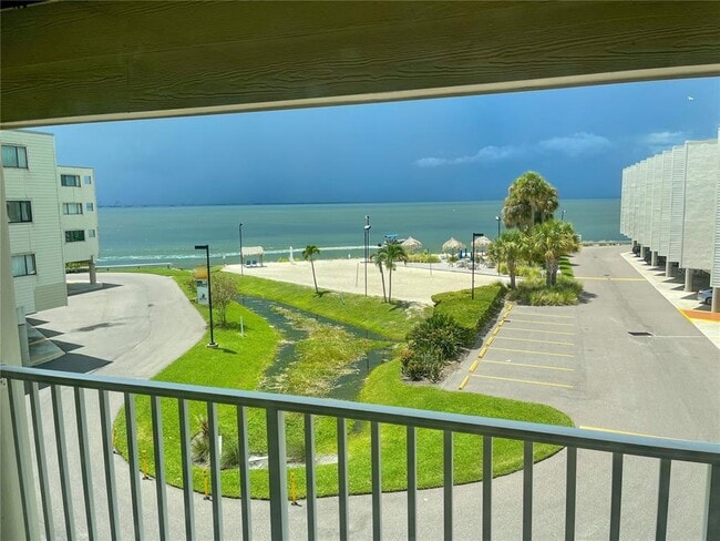 property at 2506 N Rocky Point Dr