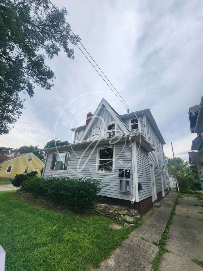 4135 Jackman Rd in Toledo, OH - Building Photo - Building Photo