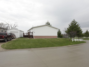 Southridge Estates in Des Moines, IA - Building Photo - Building Photo