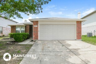 6051 Guilia Dr in Grand Prairie, TX - Building Photo