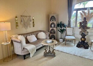 1306 Pine Ave in Carlsbad, CA - Building Photo - Building Photo