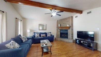 3906 Sioux Cir in Bryan, TX - Building Photo - Building Photo