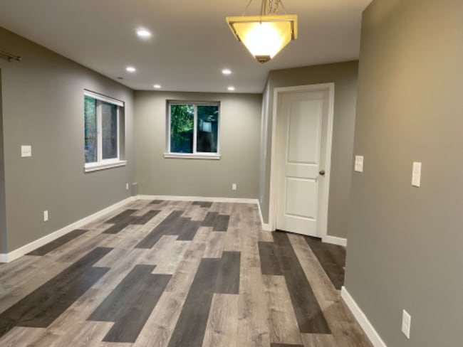 26130 121st St Ct E, Unit A-101 in Buckley, WA - Foto de edificio - Building Photo