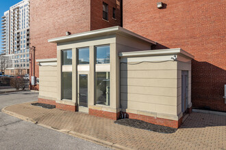 Parkside Dwellings in Cleveland, OH - Foto de edificio - Building Photo