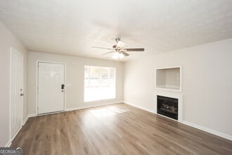 1479 Steam Engine Way NE in Conyers, GA - Building Photo - Building Photo