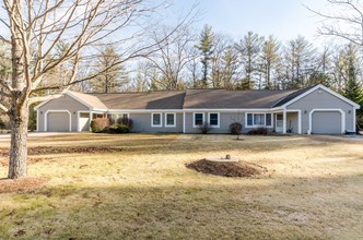 Spokesfield Commons in Center Sandwich, NH - Building Photo - Building Photo