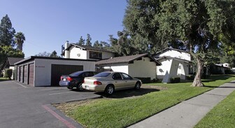 Four Fourplexes Apartments