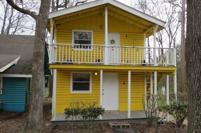 3300 Elks Dr in Huntsville, TX - Building Photo