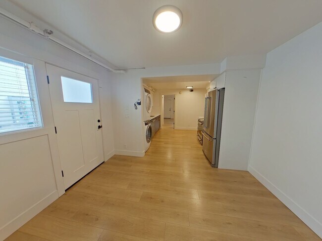 685-695 E 16th Alley in Eugene, OR - Building Photo - Building Photo