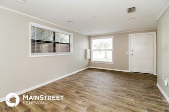 243 Acorn Dr in Longwood, FL - Building Photo - Building Photo