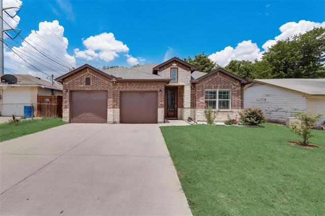 2126 Spikes St in Grand Prairie, TX - Building Photo