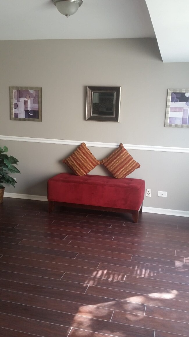 property at 962 Four Seasons Blvd