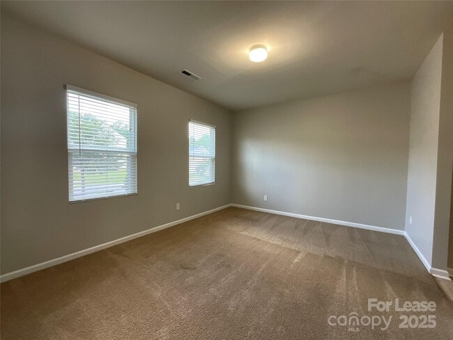 9143 Magnolia Lily Ave in Charlotte, NC - Building Photo - Building Photo