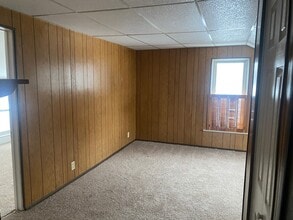 77 Aurora St, Unit Upper Front in Lancaster, NY - Building Photo - Building Photo