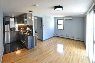 66 Spring St, Unit 62-2R in Cambridge, MA - Building Photo - Building Photo