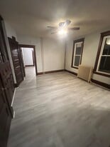 208 W High St, Unit 101 in Elizabethtown, PA - Building Photo