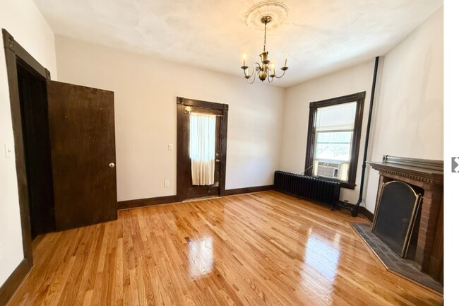112 Allston St, Unit 3 in Boston, MA - Building Photo - Building Photo