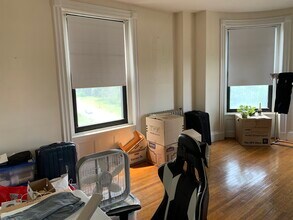 501 Beacon St, Unit 45 in Boston, MA - Foto de edificio - Building Photo