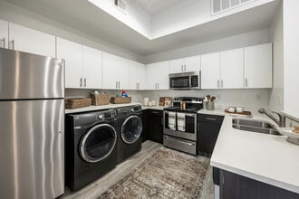 Lux 13 in Gainesville, FL - Building Photo - Building Photo