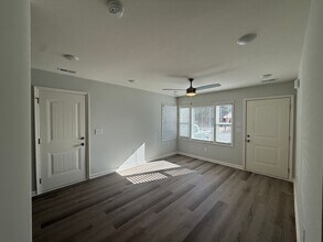 707 Wellons Ave in Spring Lake, NC - Building Photo - Building Photo