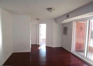 1386 Bryant St NE, Unit 101 in Washington, DC - Building Photo - Building Photo
