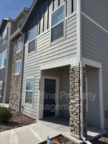 7824 Woodmen Center Heights in Colorado Springs, CO - Building Photo