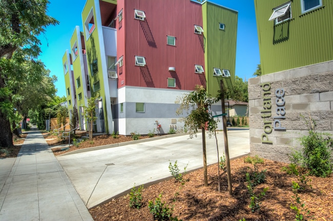 Portland Place in Chico, CA - Building Photo - Interior Photo
