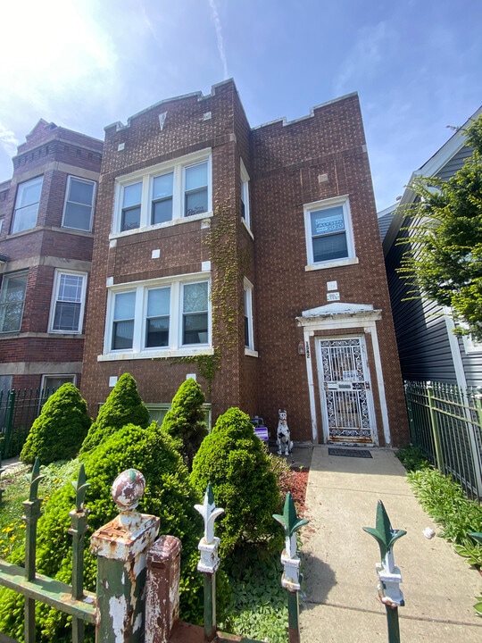 1542 N Kolin Ave, Unit 1 in Chicago, IL - Foto de edificio