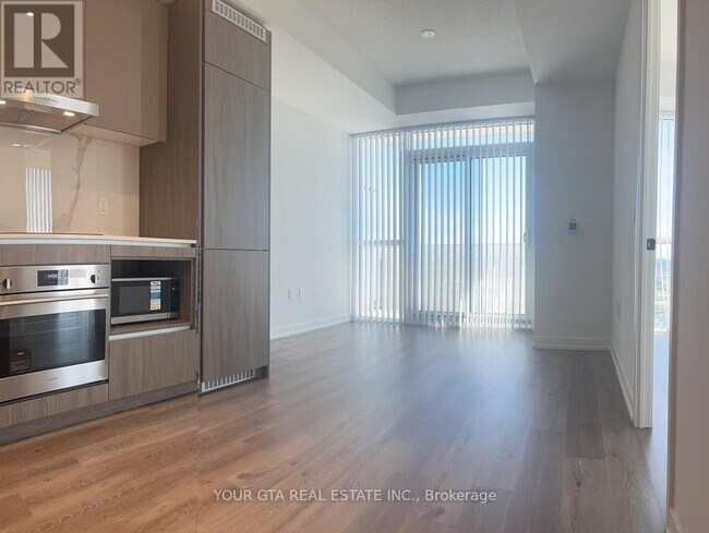 property at 28-2928 Interchange Wy